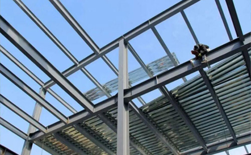 陇西陇西钢结构加工中的切割与钻孔精度控制要点 陇西陇西钢结构加工中的切割与钻孔精度控制要点