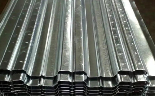 高层住宅吊装陇西楼承板怎么省工期